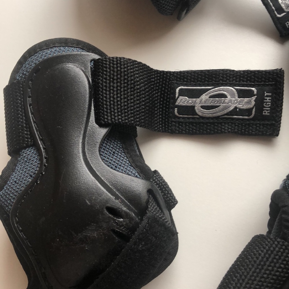 Rollerblade Knee, Elbow, Wrist Pads, protective gear, protective pads - Picture 4 of 8